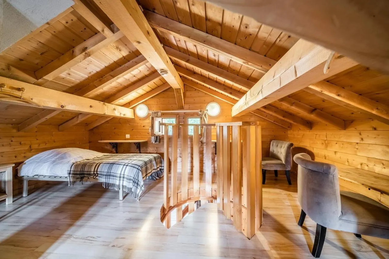 Chalet Nid Zut Chatel 0*,  France